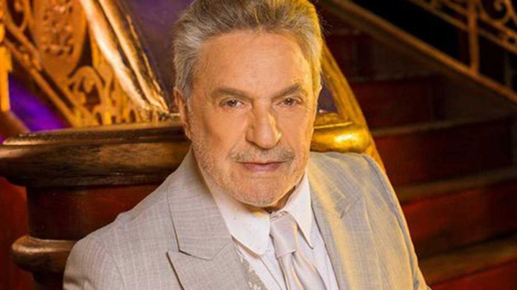 �Pol�mico romance entre el actor y una colega!