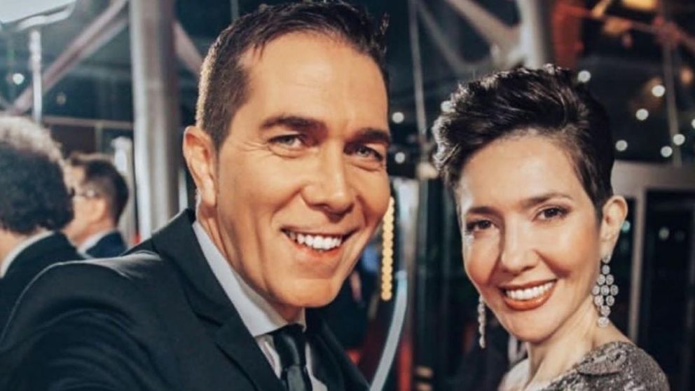 Su compañera en la conducción de "Telefé Noticias" se refirió a su nuevo romance.