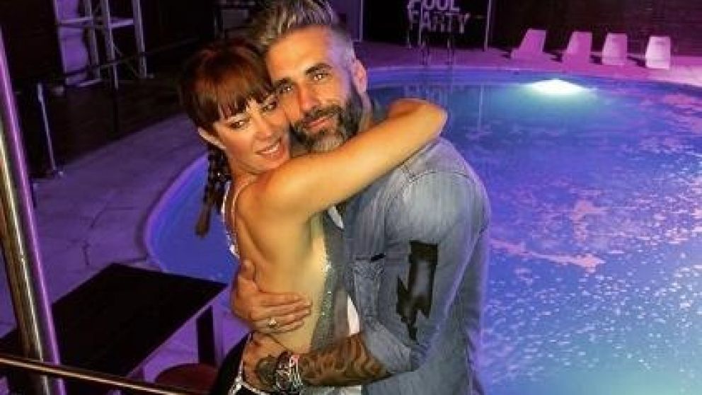 La amante de su novio le envió el video.