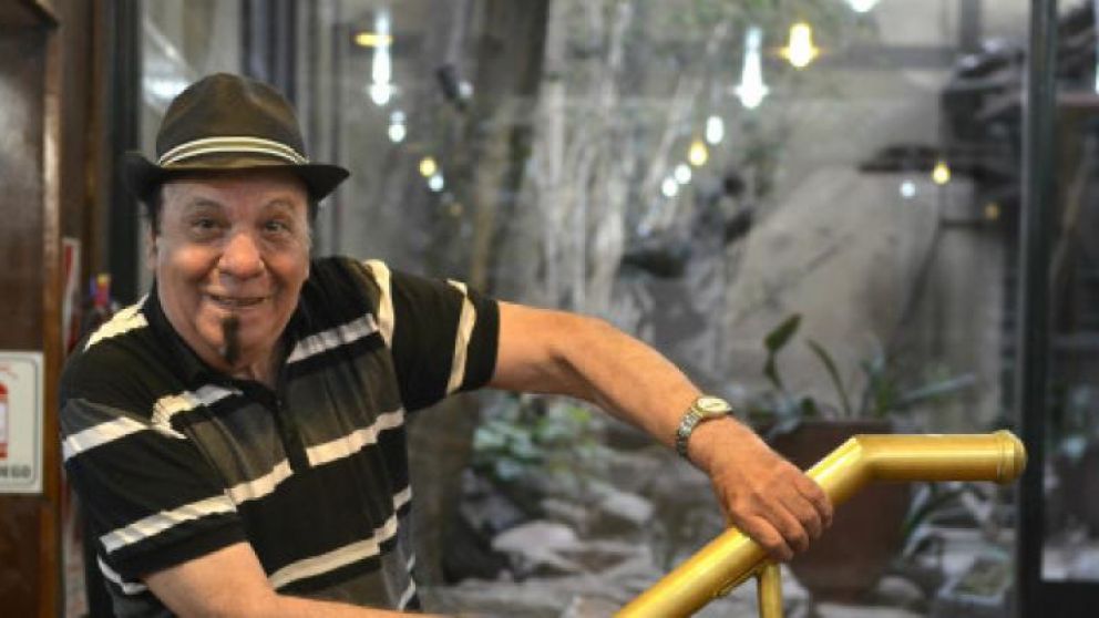 No lo para nadie. El actor lleva a cabo sus clásicos monólogos.