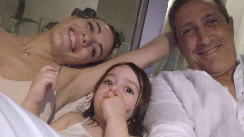 Emilia Attias y "El Turco" Naím piensan en el futuro de su hija.