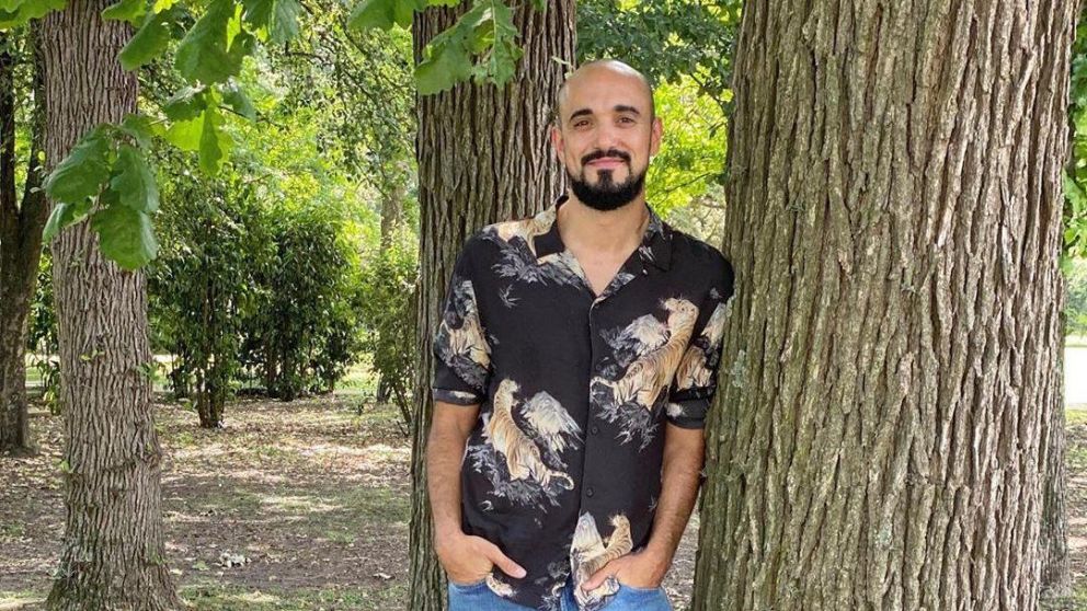 Una charla íntima con Abel Pintos sobre su carrera artística y su vida personal.