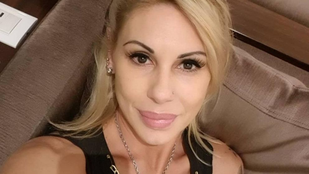 Mónica Farro alborotó a sus seguidores con un video en poca ropa.