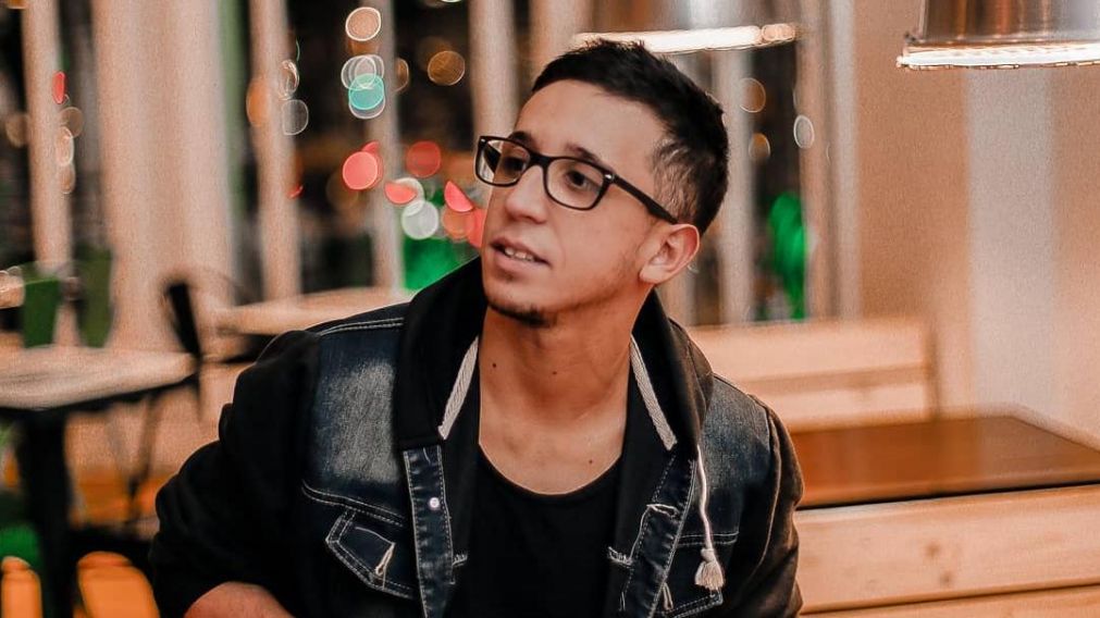 Rodrigo Noya, v�ctima una vez m�s de los memes.