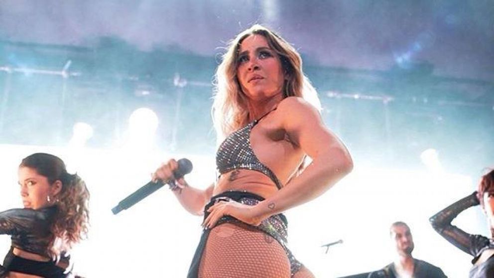 Jimena Barón y una imagen post ducha para el infarto.