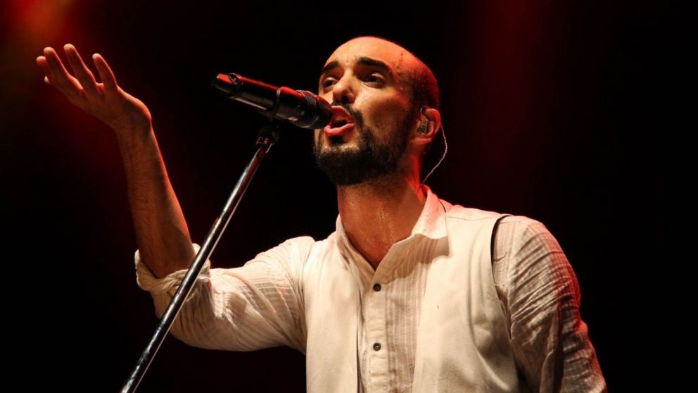 Abel Pintos está en pareja y ya no puede ocultarlo.