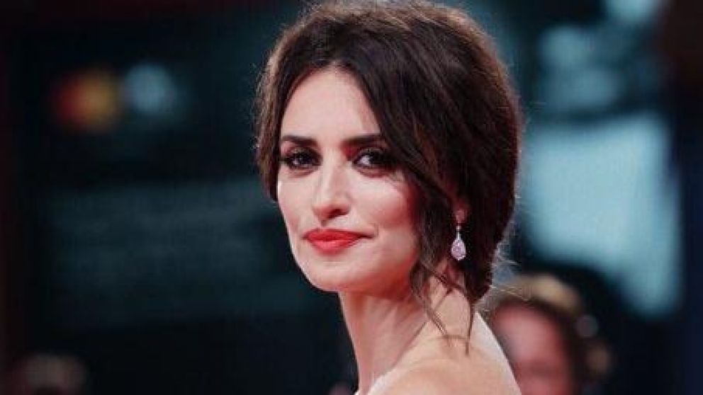 Penélope Cruz deslumbró en la alfombra roja del Festival de Venecia