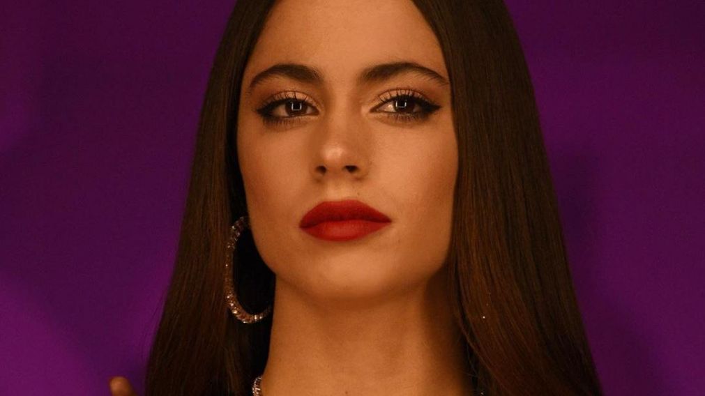 Impactante cambio de look de Tini Stoessel