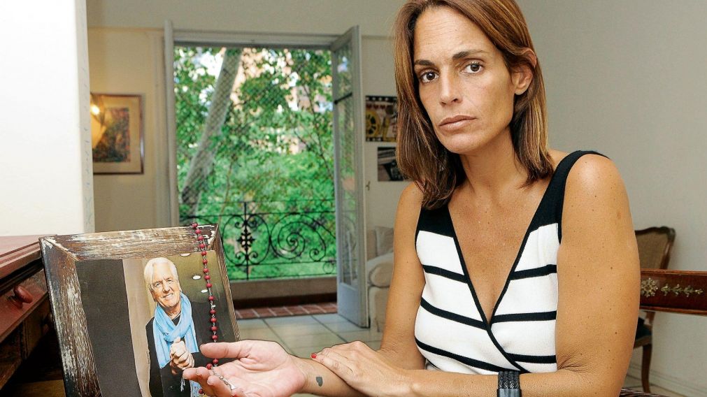 Verónica Monti pudo ver a Sergio Denis y quedó conmovida con la imagen del cantante.