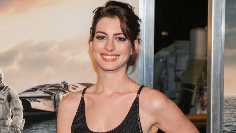 Anne Hathaway espera a su segundo hijo.