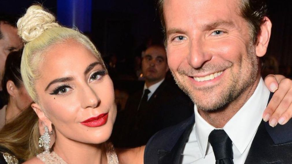 Lady Gaga y Bradley Cooper estar�an esperando un hijo. 