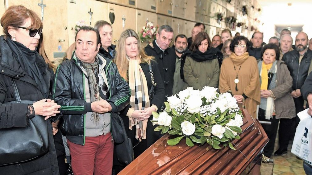 El último adiós. (Crónica/Paredes)