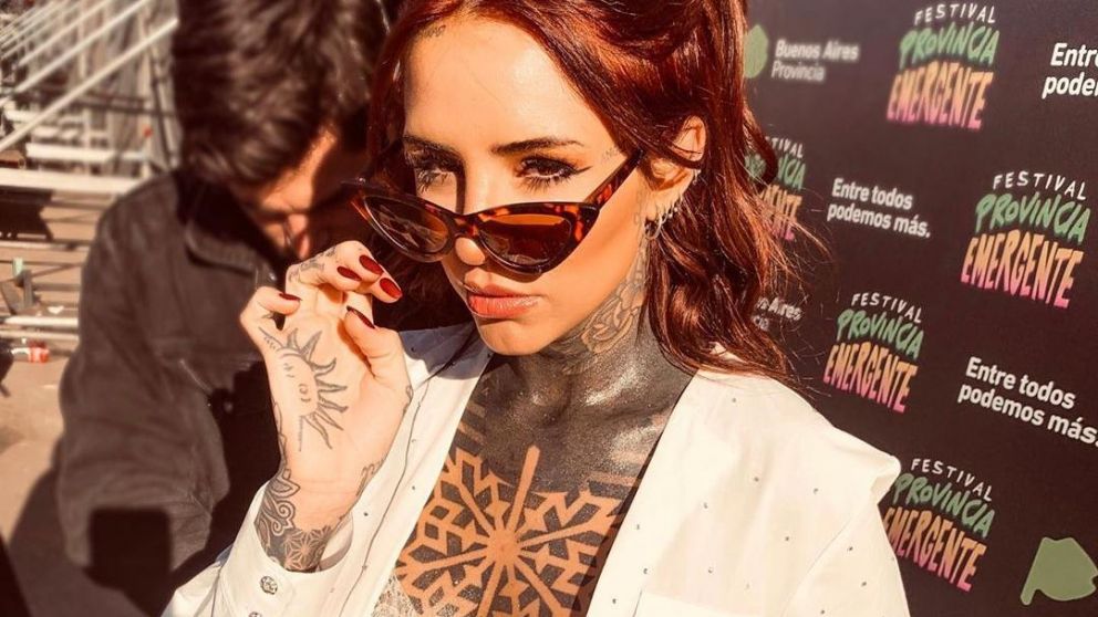 La reacción de Cande Tinelli cuando le preguntaron si se tatuó la vagina.