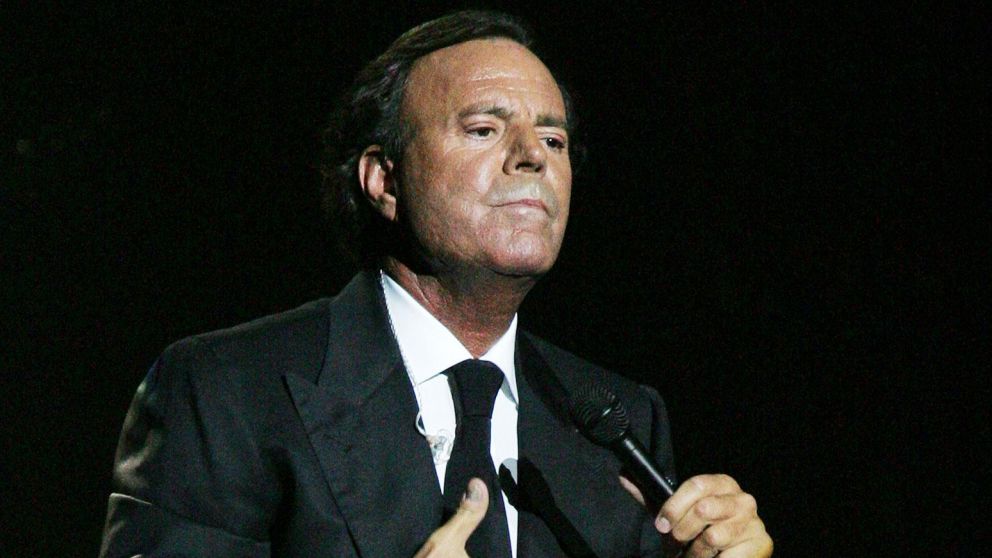 Julio Iglesias confirmará si tiene otro hijo más.