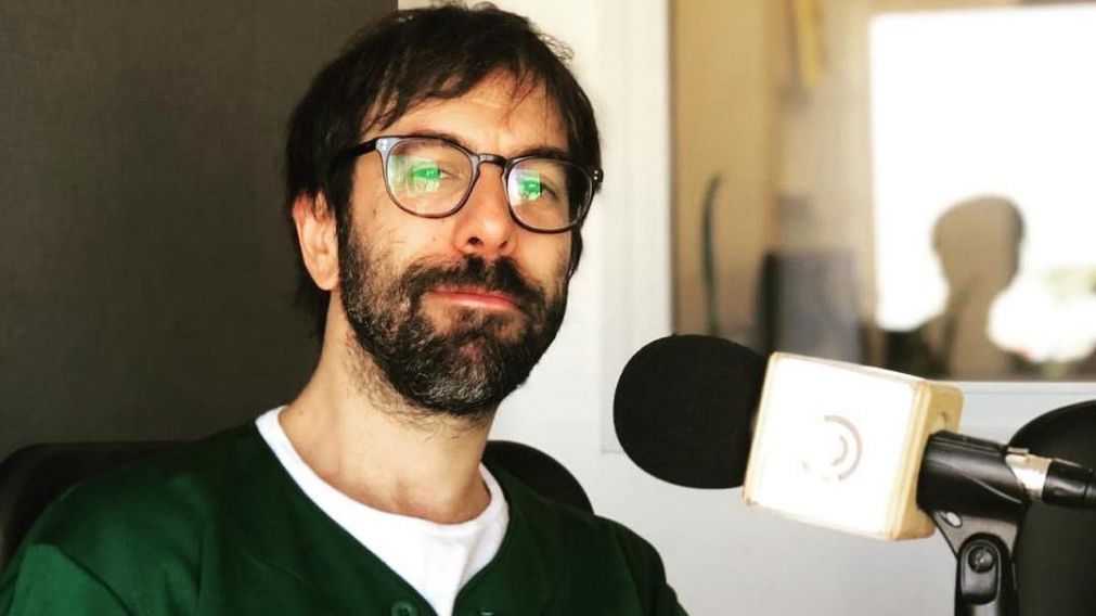 Clemente Cancela la rompe con "Sexy Pipol".