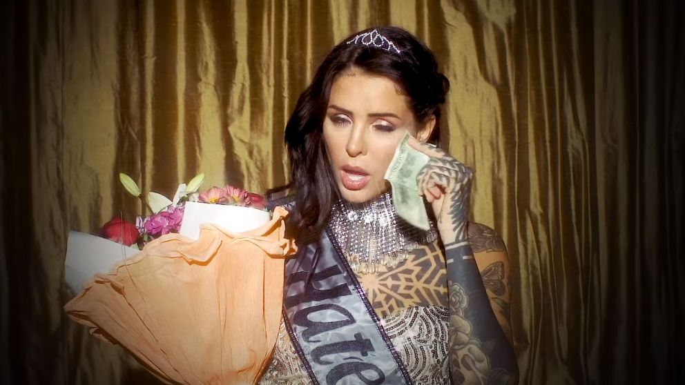 La hija del conductor lanz� su nuevo videoclip. 