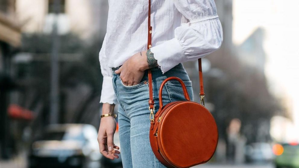 Tendencia: riñonera, bandolera y mochila