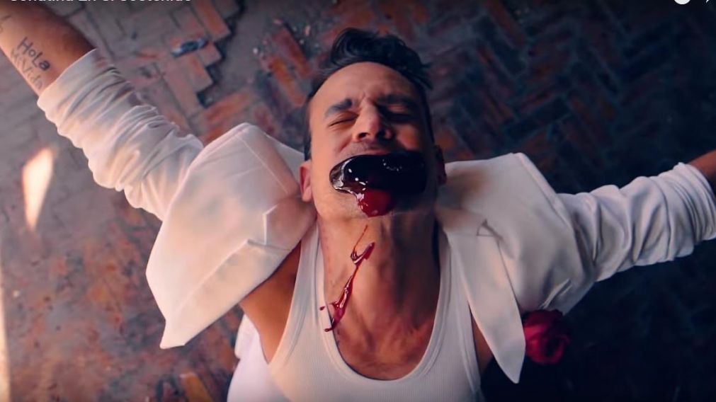 El impactante video del cantante.