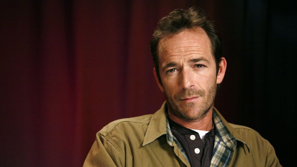 Murió Luke Perry.