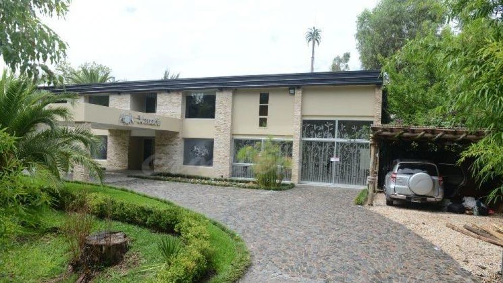 El salón donde fue hallada muerta Natacha Jaitt fue clausurado. (Crónica/Hernán Nersesian)