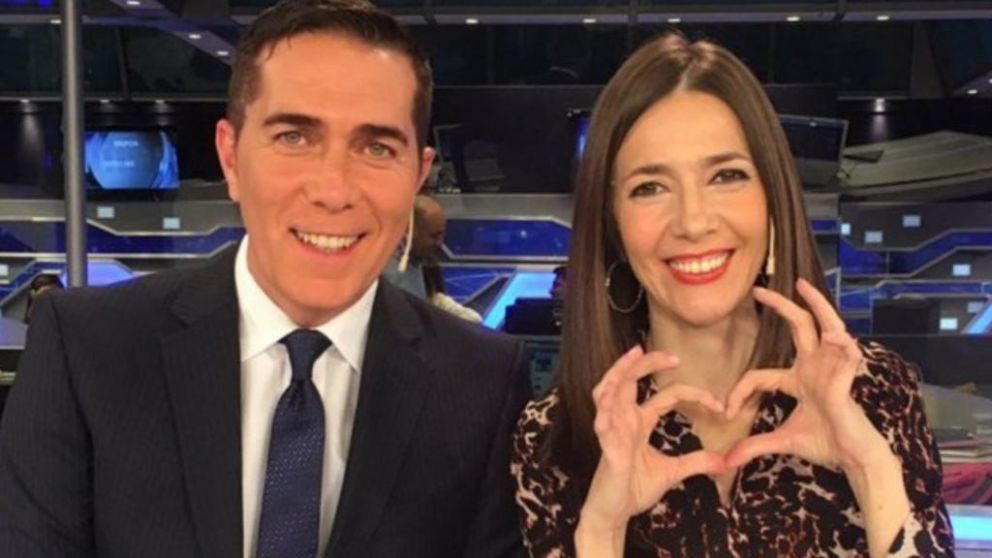 Pregunta indiscreta a los conductores del noticiero.