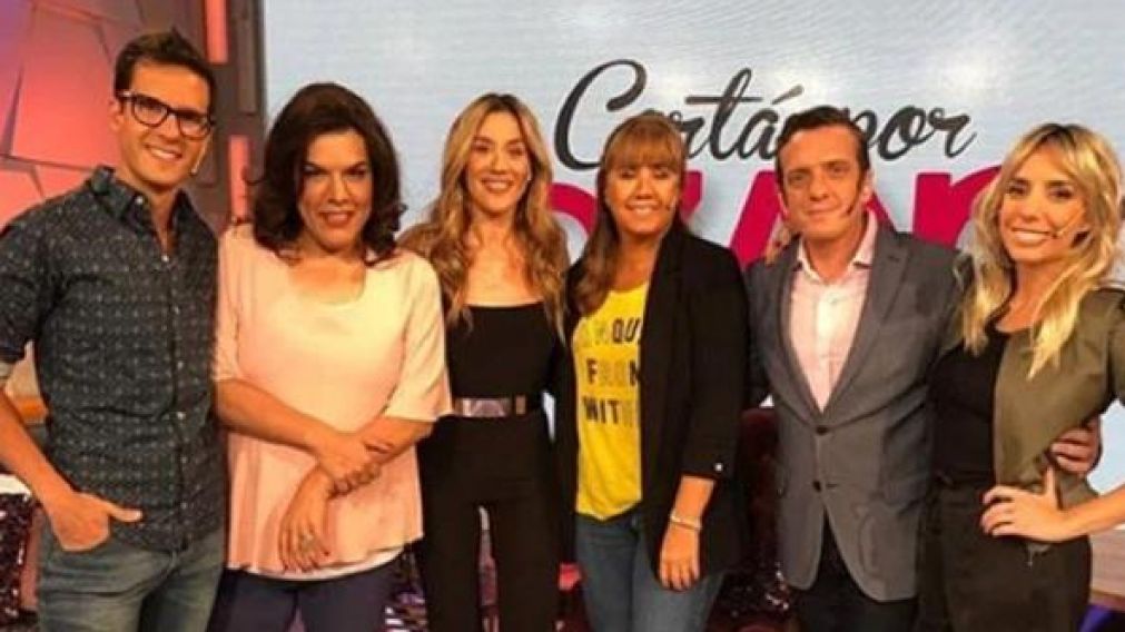 Jimena, en su debut, junto al resto del equipo.