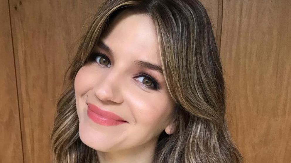 Una futura mamá súper feliz.