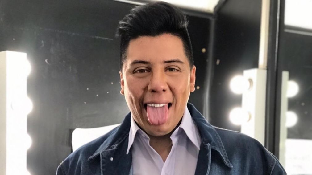 El increíble debut musical del mediático.