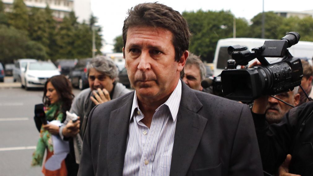 Fabián Rossi yendo a declarar a Comodoro Py en 2016 (Télam)