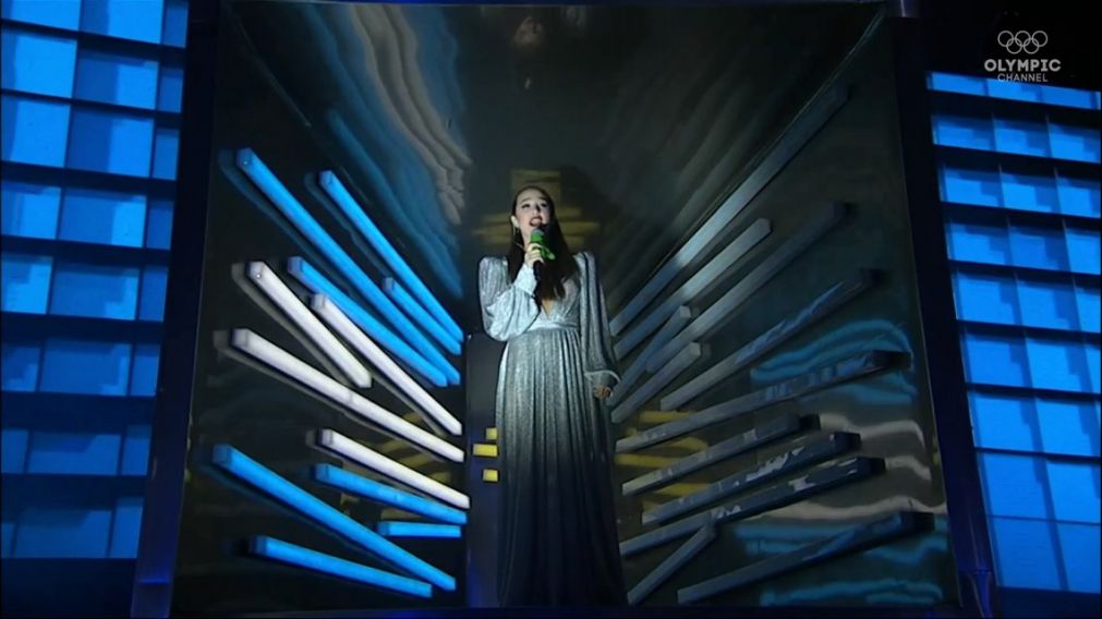 Ángela cantó el Himno Nacional en los JJ.OO.