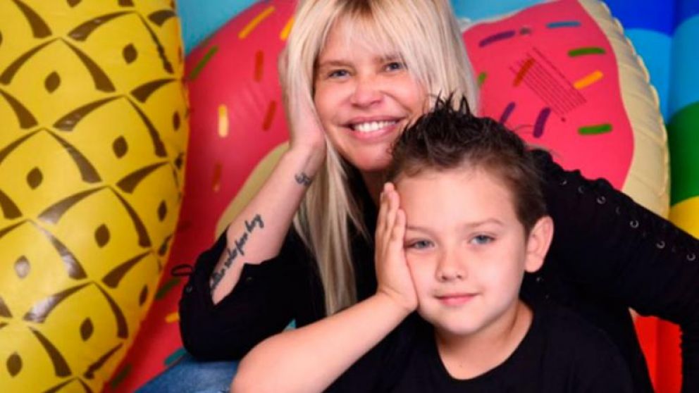 Madre e hijo, súper unidos