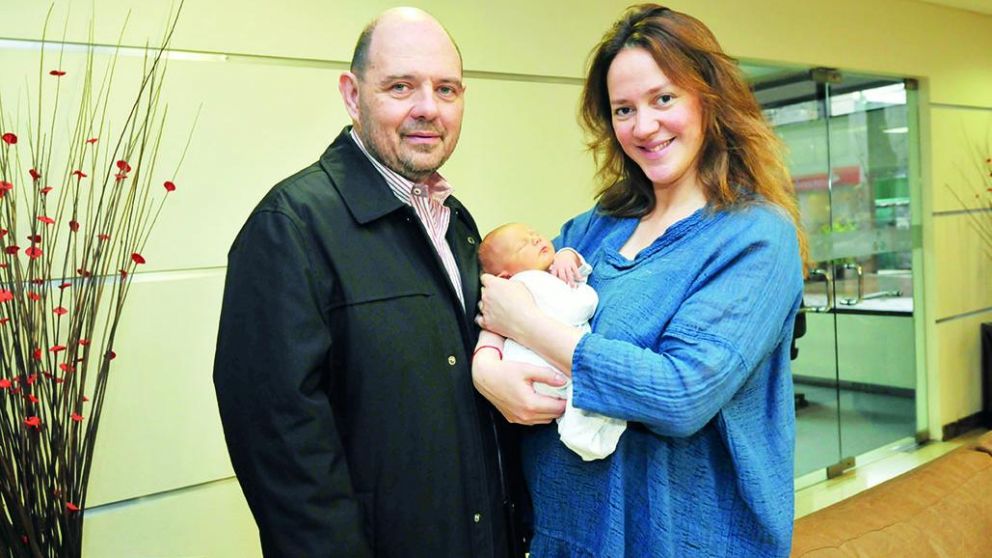 El productor espera su segundo hijo con Karina Pérez