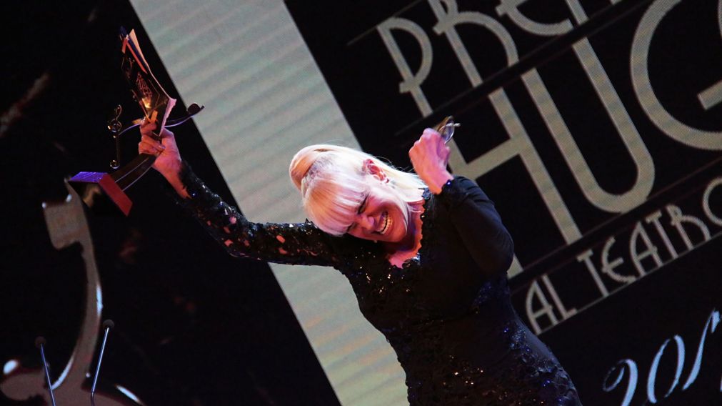 Valeria Lynch, mejor actuación protagónica femenina.