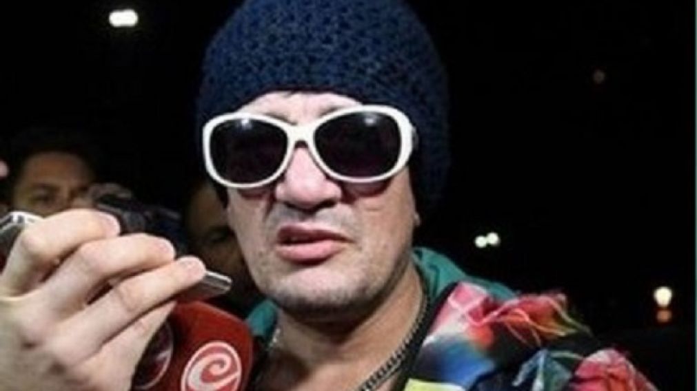 El abogado del cantante va a la justicia para pedir pericias psiquiátricas para su detenido.