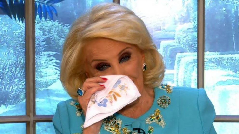 La "Chiqui", emocionada ante las cámaras