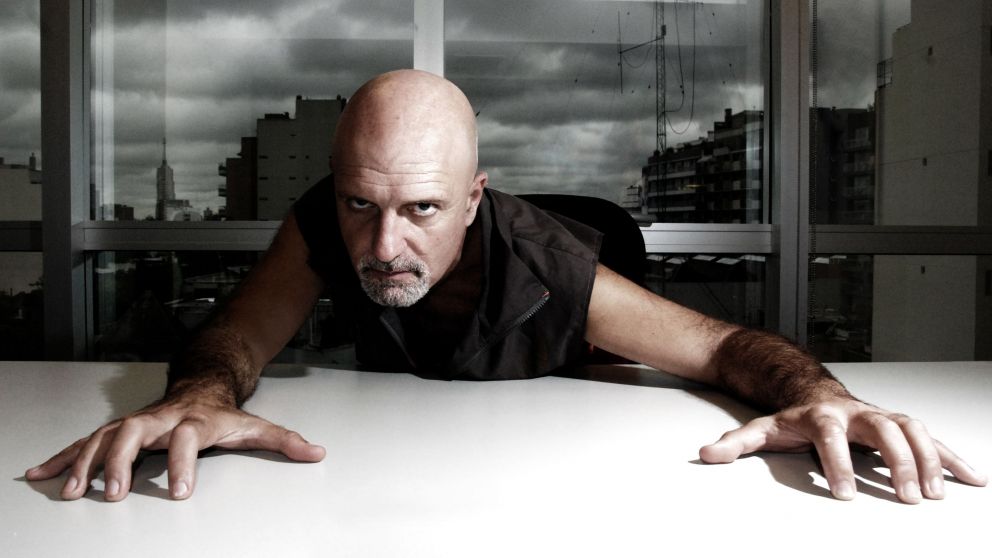 El polémico regreso del artista.