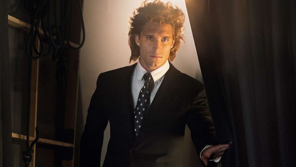 El disco de la serie de Luis Miguel, salió a la venta.