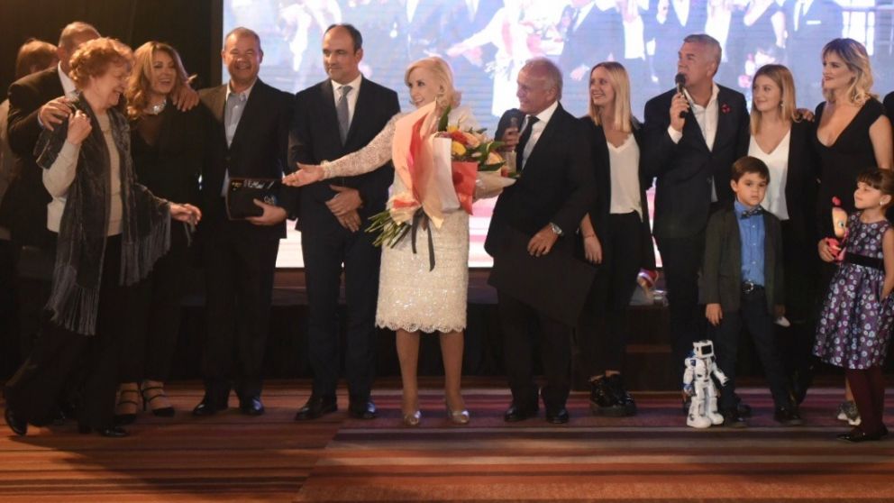 Mirtha, presente en el festejo de "Midachi"