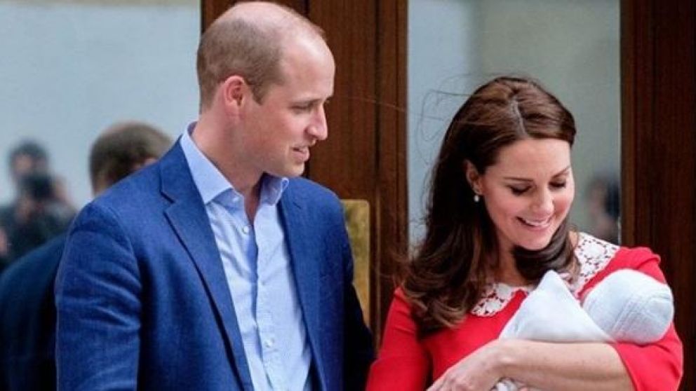 Primeras imágenes oficiales del príncipe Louis