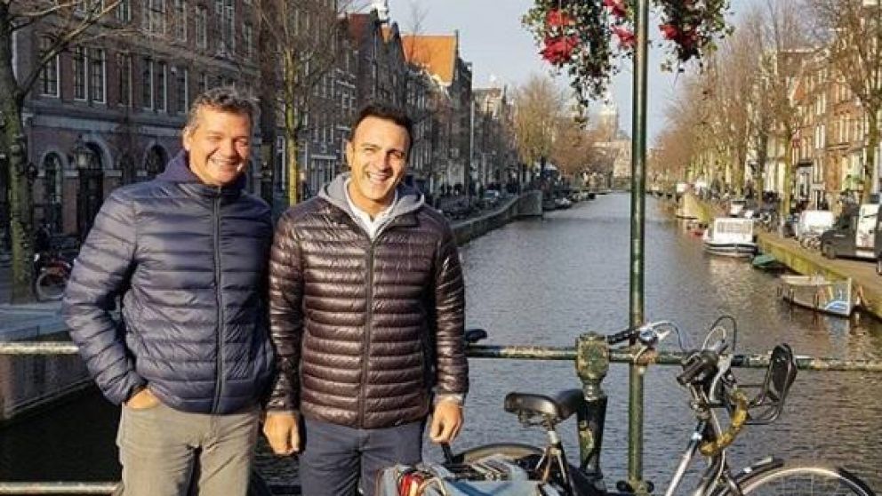 El periodista se casa con su pareja.