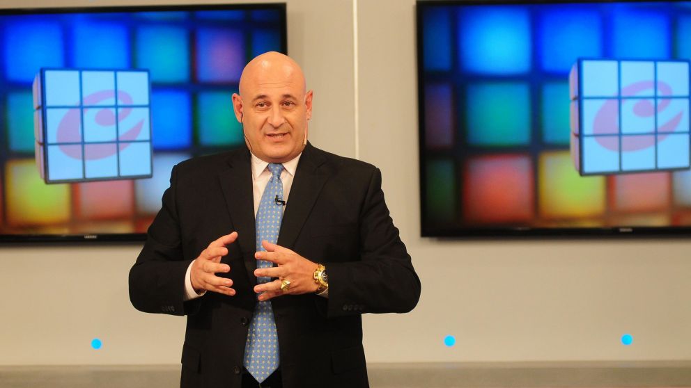 "1+1=3", de lunes a viernes de 19 a 21 por Cr�nica TV