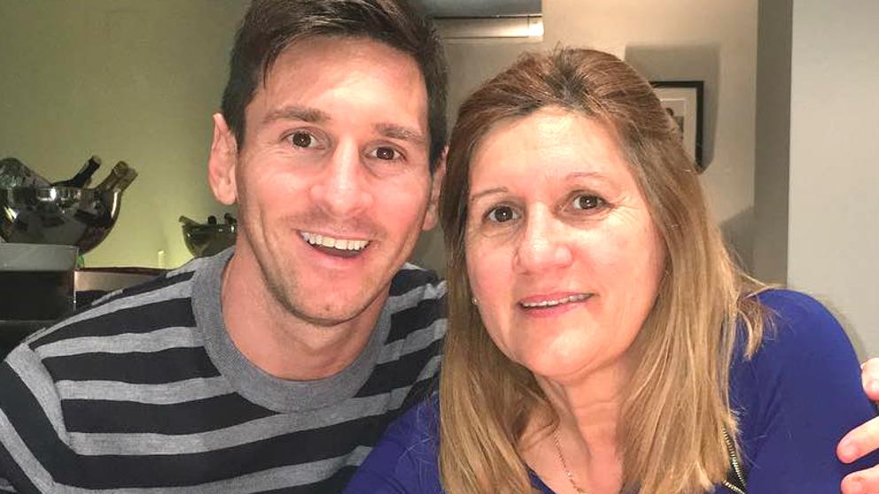 La madre del "Diez" habló del nacimiento de su nieto