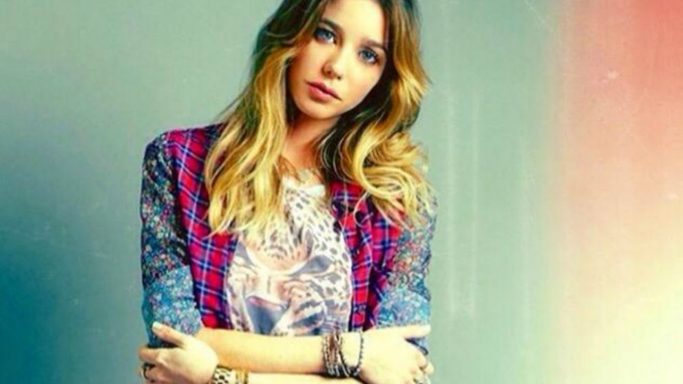 Lucia Celasco comprometida en un video hot.