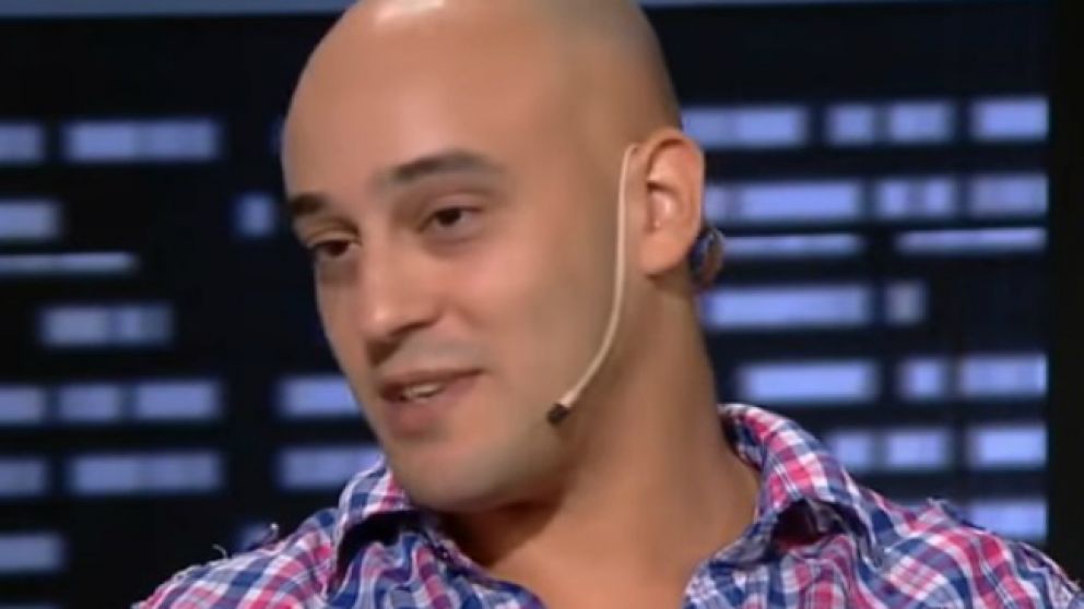 "Soy de sentarme en la baranda del balcón"