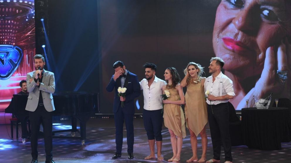 Emotivo regreso de Piquín al "Bailando"