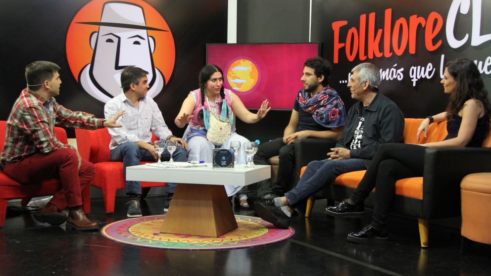 Folklore, invitados y grandes premios.