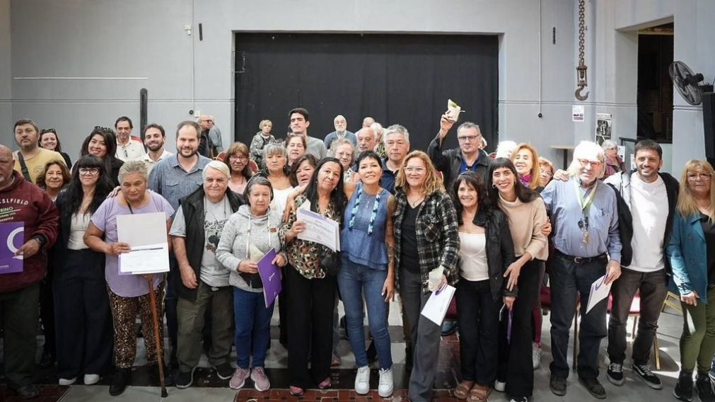 Eximen del pago de la tasa municipal a 100 personas en Quilmes: quiénes fueron los beneficiados