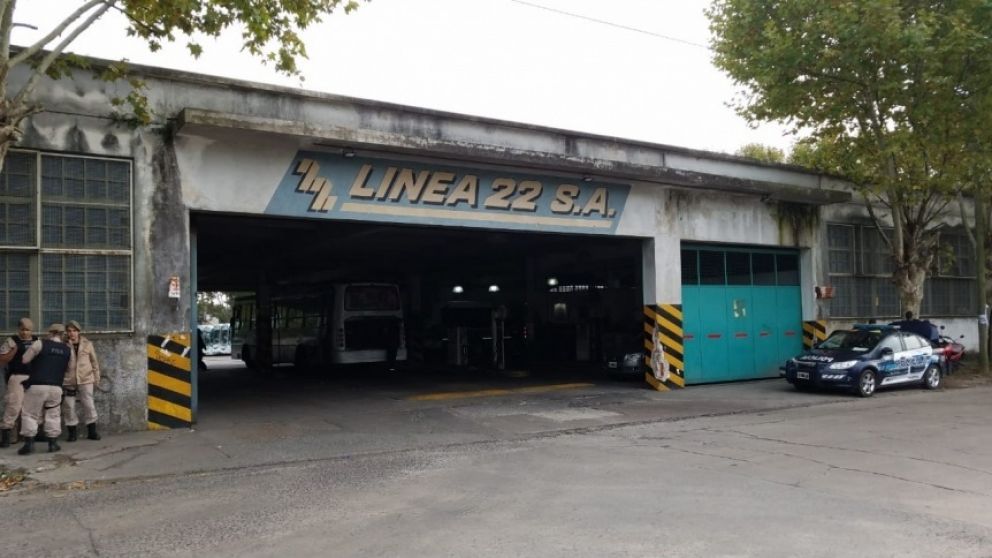 Atención usuarios: paro de colectivos de una importante línea que une Quilmes con CABA