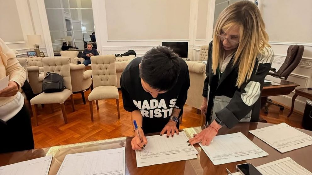 Mayra Mendoza sobre su candidatura a diputada: "No hay lugares menores, hay responsabilidades que asumir"