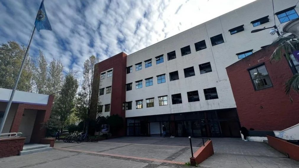 Día del Trabajador Estatal: Quilmes no adhierie y funcionan las dependencias municipales